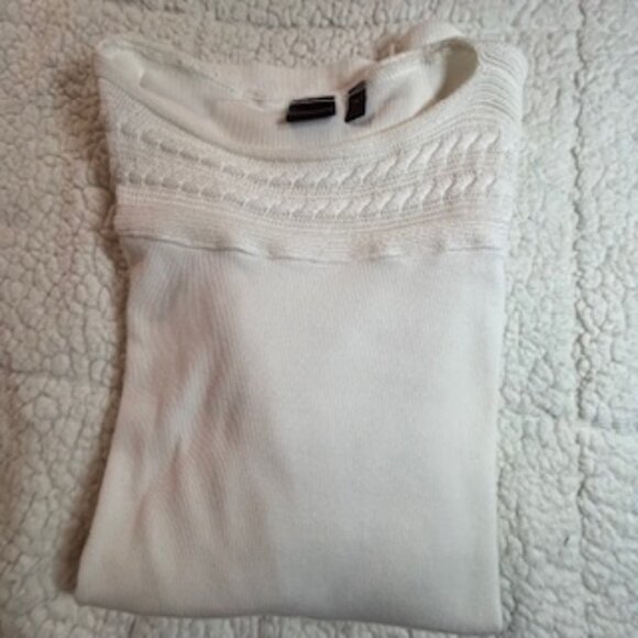 Rafaella Studio Woman's white sweater with cable knit around neckline - Picture 6 of 6